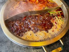 -小天鹅火锅·一线江景洪鼎旗舰店(洪崖洞店)