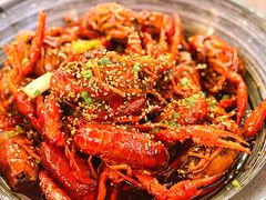 -肥肥虾庄·金牌油焖大虾(汉口城市广场店)