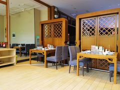 -黔蘑菇四季餐厅(观山湖店)