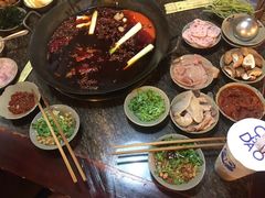 -星鸿社重庆老火锅(燃灯寺分店)