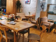 -藏猫猫咖啡主题馆(中央大道店)