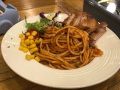 -汽车博物馆主题餐厅