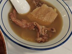 -明本湛江鸡•海鲜小厨(陈家祠店)