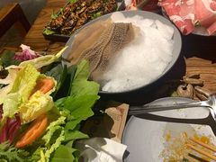 -隐樂門·活牛蛙火锅酒馆