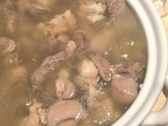 滋补羊肉-老东风菜馆·潮汕大排档