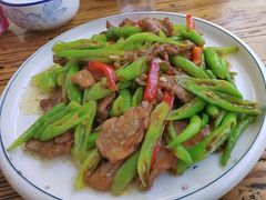 -溢心园香河肉饼总店