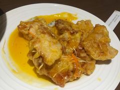 -梧桐树下(云锦世家店)