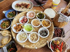 -包整·丝娃娃(一览甲秀楼风景店)