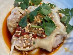 -龍堂蟹黄小笼包(德思勤四季汇店)