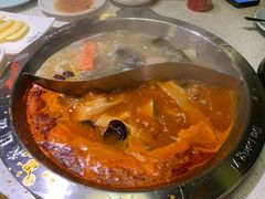 番茄鸳鸯锅-大龙燚火锅