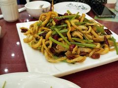 干煸鱿鱼须-大眼锅贴水饺(河东店)