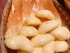 锅边馍馍-有红鸡毛店·川菜(建设路店)