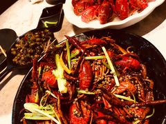 -沪小胖小龙虾(淮海中路旗舰店)