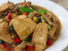 -湘里湘亲饭店(闸坡店)