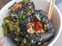 -黑色经典·长沙臭豆腐(粤华路店)