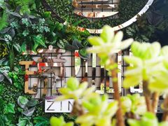 -ZING COFFEE 镜咖啡