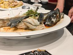 -鑫悦楼煎蟹·16年海鲜大排档