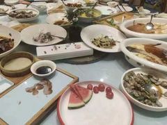 -皇宫大酒店