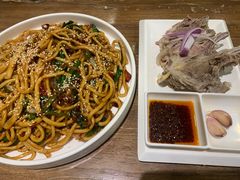 -清真·玛丽亚新疆菜主题餐厅(浙江中路店)