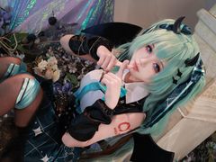 -马猴烧酒二次元cosplay换装写真自拍体验馆