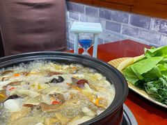 -菌之家·专业纯野生菌火锅·特色炒菌