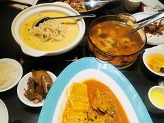 -鸽子侯·家宴·平价海鲜(市图书馆店)