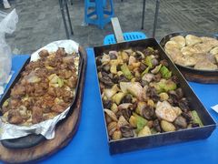 -老东镇啤酒屋海鲜加工·蒸汽海鲜·海鲜烧烤(台东店)