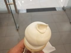 -DQ·蛋糕·冰淇淋(浦江欢乐颂店)