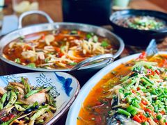 活渡花鲢-盐与味葱葱鲫鱼•自贡菜江湖菜(春熙店)