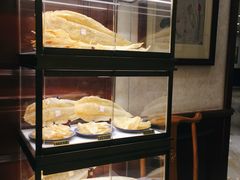 面包甜点陈列柜-頂好酒家·经典粤菜(海信广场店)