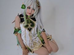 -米游妙妙屋cosplay换装自拍摄影体验馆