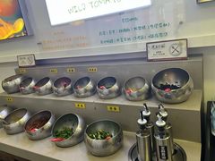 -毛辣果·贵州红酸汤牛肉火锅(西单店)