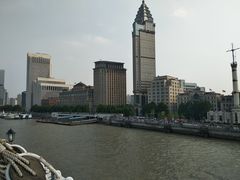 -黄浦江游览十六铺3号码头网红自助餐