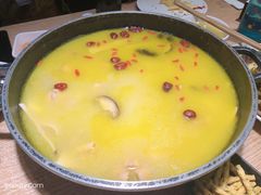 李子坝板栗鸡-李子坝梁山鸡(北碚万达五鸡哥店)