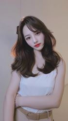 -HAIR CORNER