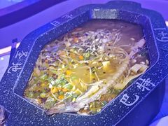 -巴特餐饮6加1音乐餐吧·新疆菜