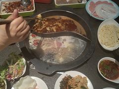 -陈府大宅门成都火锅·手切鲜肉(太原街店)
