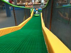 -蒙特利亲子乐园