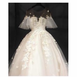 -艾米丽婚纱礼服