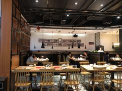 大堂-李子坝梁山鸡(北碚万达五鸡哥店)