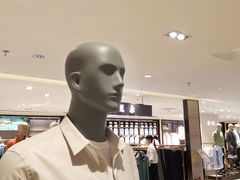 -资和信百货商场