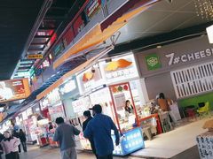 -万达广场(南昌红谷滩店)