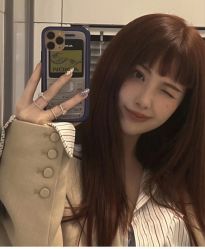 -BULB STUDIO 巴柏明星发型工作室