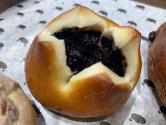-沁屋面包店(人民东路店)