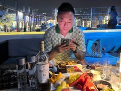 -VENU+海景酒廊