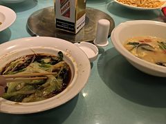 -吴记酱骨炖菜馆(西大直街店)
