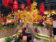 -老滇山寨•云南特色菜•地方菜•民族风情歌舞表演(金碧店)