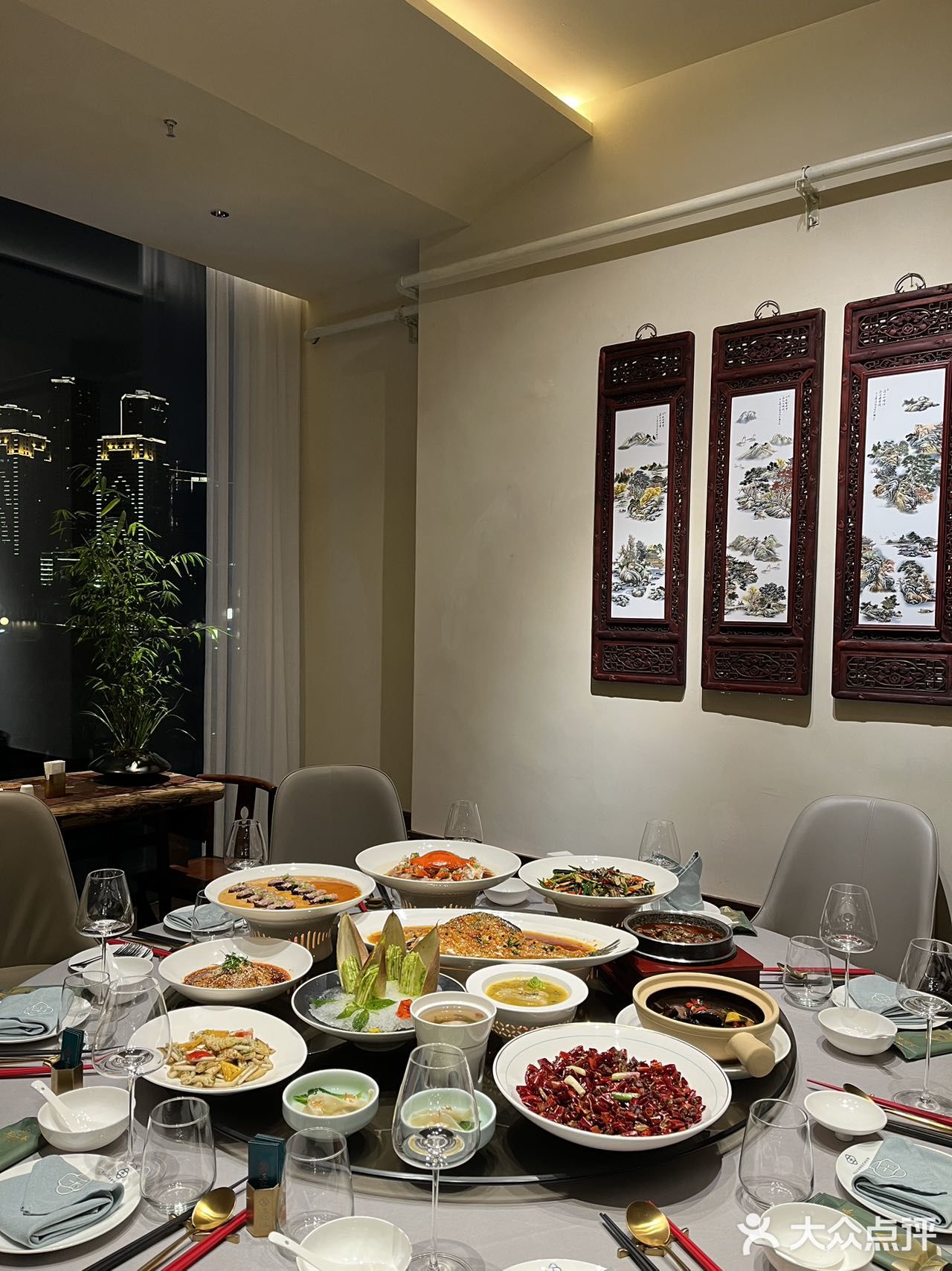 在玉江春吃的更鲜，快来吧