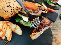 -HIGH FIVE哈福手工汉堡(桂林路店)