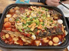 -鱼众不同·鸡公煲·烤全鱼(国顺路店)